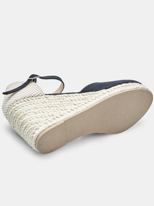 Espadrilles confortables bata - Kiabi Espadrilles confortables bata - Kiabi
