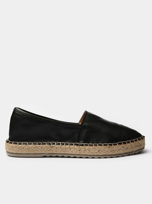 Espadrilles en cuir BATA - Kiabi