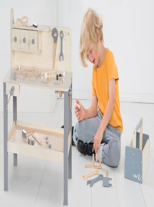 Établi enfant en bois + accessoires de bricolage ROBA - Kiabi Établi enfant en bois + accessoires de bricolage ROBA - Kiabi