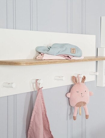 Étagère murale en bois avec 5 patères pour la chambre d'enfant 'Roba ava'