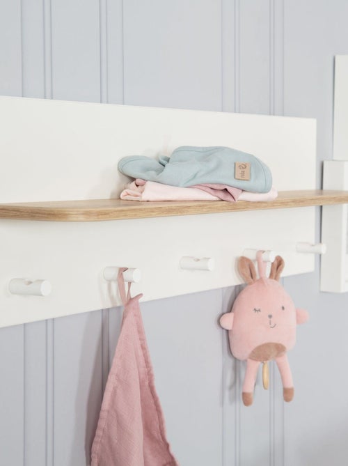 Étagère murale en bois avec 5 patères pour la chambre d'enfant 'Roba ava' - Kiabi Étagère murale en bois avec 5 patères pour la chambre d'enfant 'Roba ava' - Kiabi