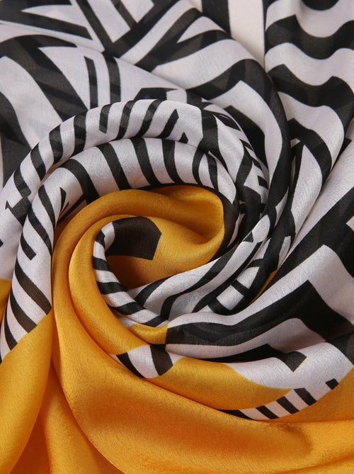 Etole de Soie Madame Florina - Kiabi