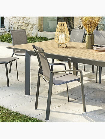 Fauteuil de jardin empilable en aluminium effet bois AXANT