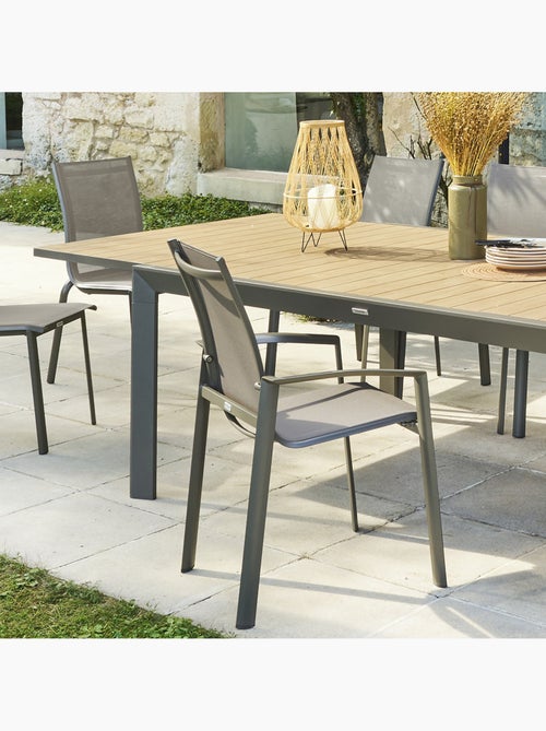 Fauteuil de jardin empilable en aluminium effet bois AXANT - Kiabi Fauteuil de jardin empilable en aluminium effet bois AXANT - Kiabi