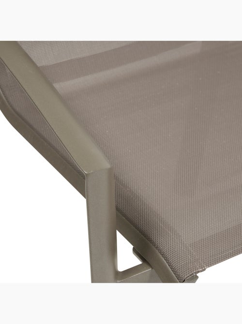 Fauteuil de jardin empilable en aluminium effet bois AXANT - Kiabi Fauteuil de jardin empilable en aluminium effet bois AXANT - Kiabi