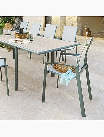 Fauteuil de jardin empilable en aluminium effet bois AXANT