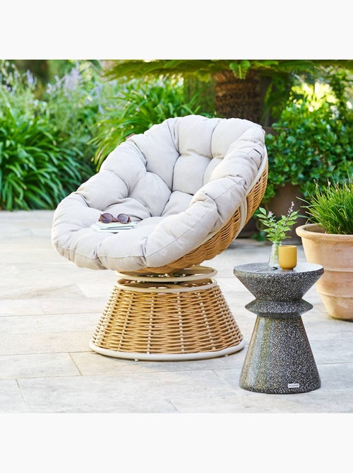 Fauteuil de jardin rotatif en résine tressée NYMELY - Kiabi