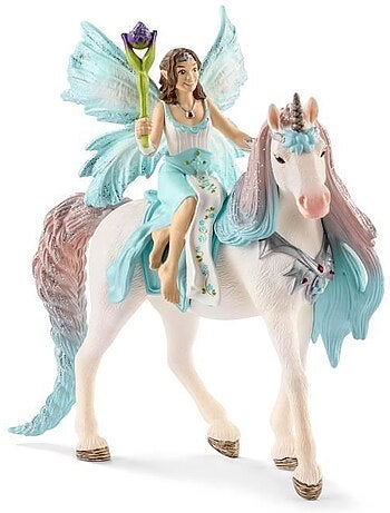 Fée Eyela avec licorne de princesse