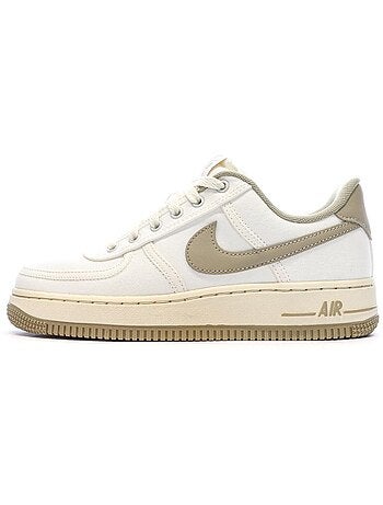 Femme Nike