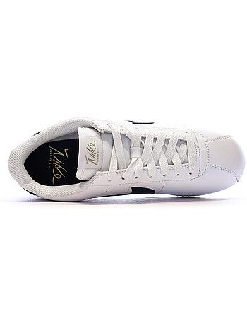 Femme Nike