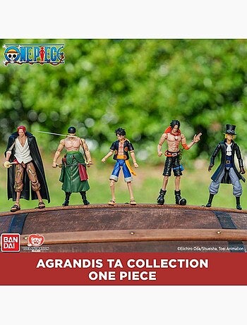 Figurine articulée 17 cm - Dracule Mihawk - BANDAI One Piece