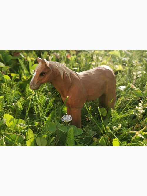Figurine cheval brun - Kiabi