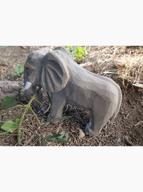 Figurine eléphant en bois - Kiabi
