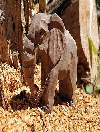 Figurine Eléphanteau