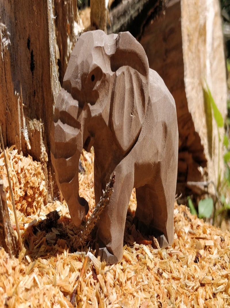 Figurine Eléphanteau Gris - Kiabi