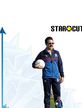 Figurine en carton Ted Lasso Jason Sudeikis en survêtement avec un ballon de football blanc - Haut