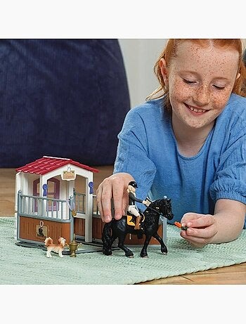 Figurine Horse Club : Box avec Tori & Princesse