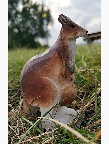 Figurine Kangourou en bois
