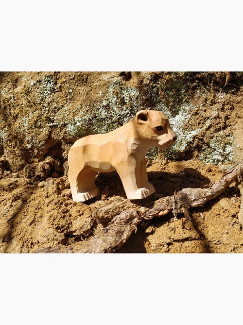 Figurine Lionceau en bois - Kiabi