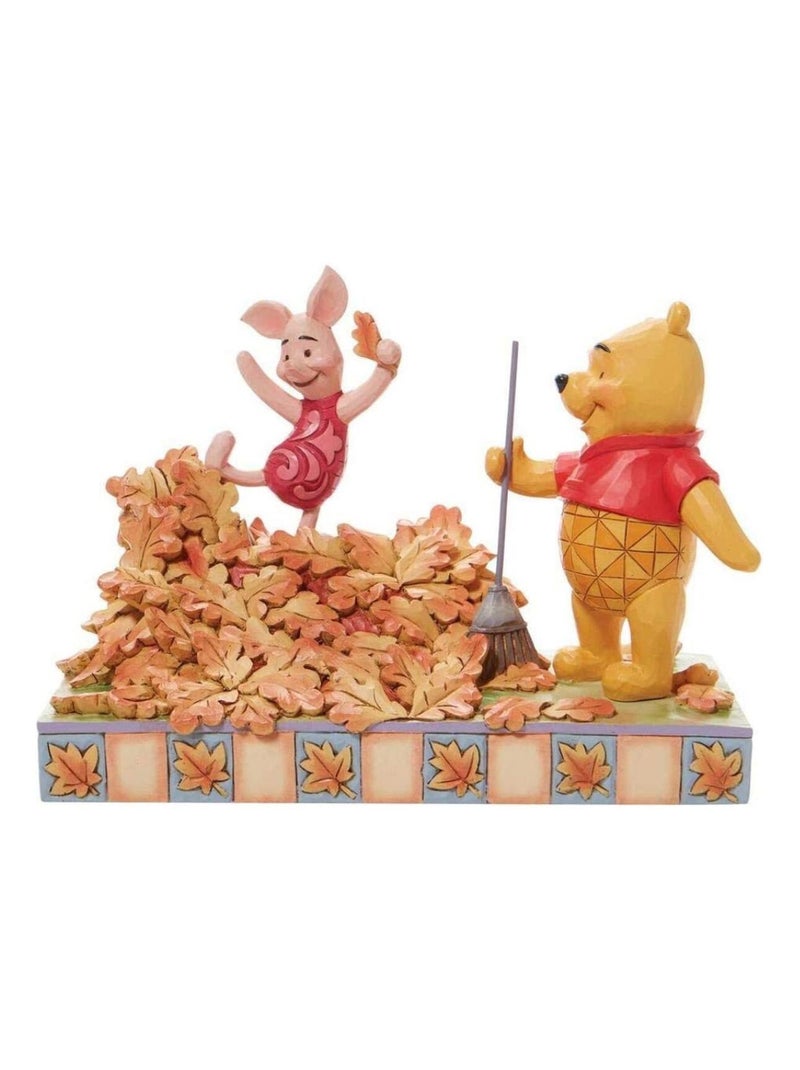 Figurine Winnie l'Ourson et Porcinet - Journée d'automne Orange - Kiabi