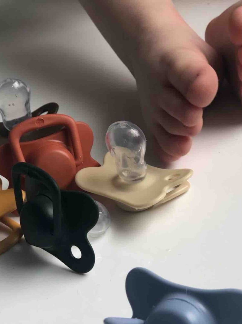 Filibabba | Lot de 2 sucettes anatomique en silicone 6 mois et + Gris - Kiabi