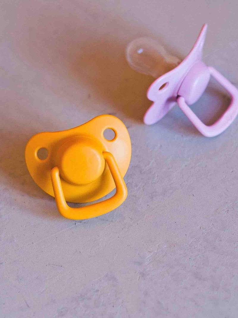Filibabba | Lot de 2 sucettes anatomique en silicone 6 mois et + Moutarde - Kiabi
