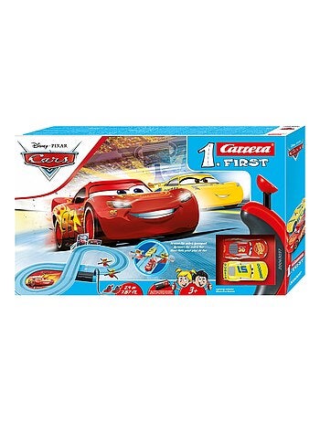 FIRST Disney Pixar Cars - La course des amis