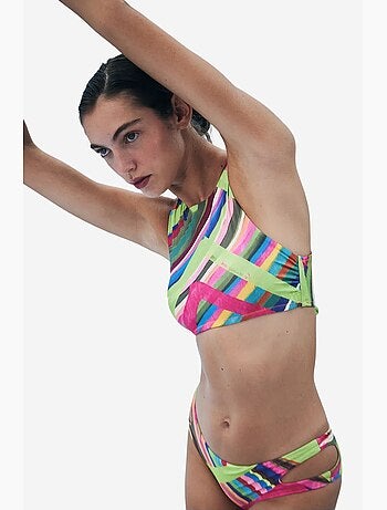 Flora bas de bikini détail découpé-collection aysu türkoğlu penti