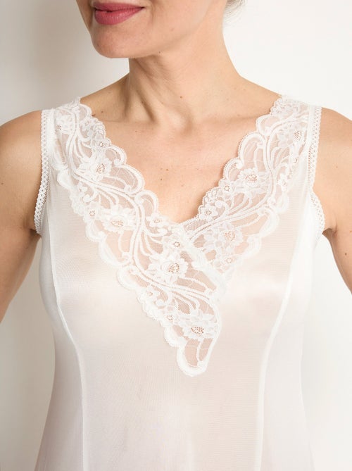 Fond de robe satiné antistatique et dentelle - Kiabi