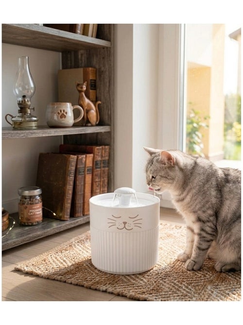 Fontaine a eau mali 2l pour chat et petit chien - Kiabi Fontaine a eau mali 2l pour chat et petit chien - Kiabi