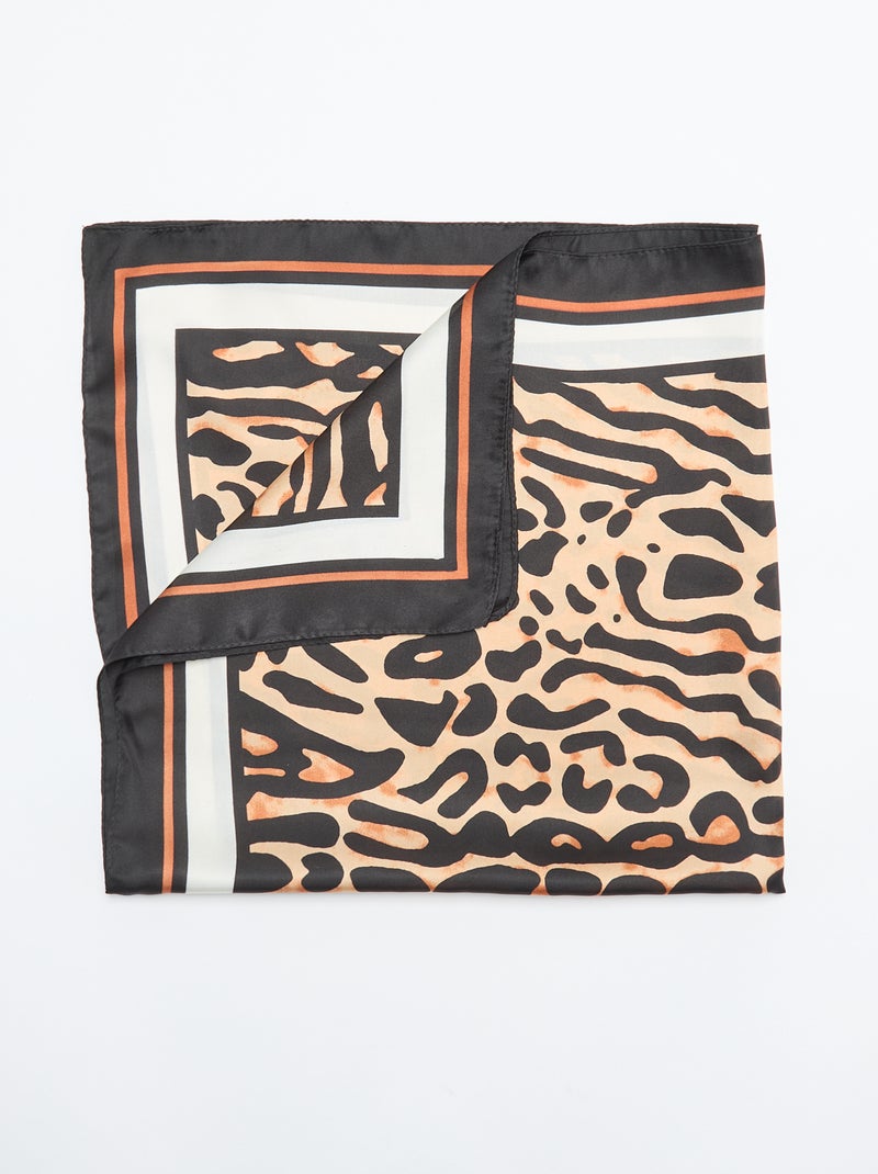 Foulard carré avec imprimé léopard Noir - Kiabi