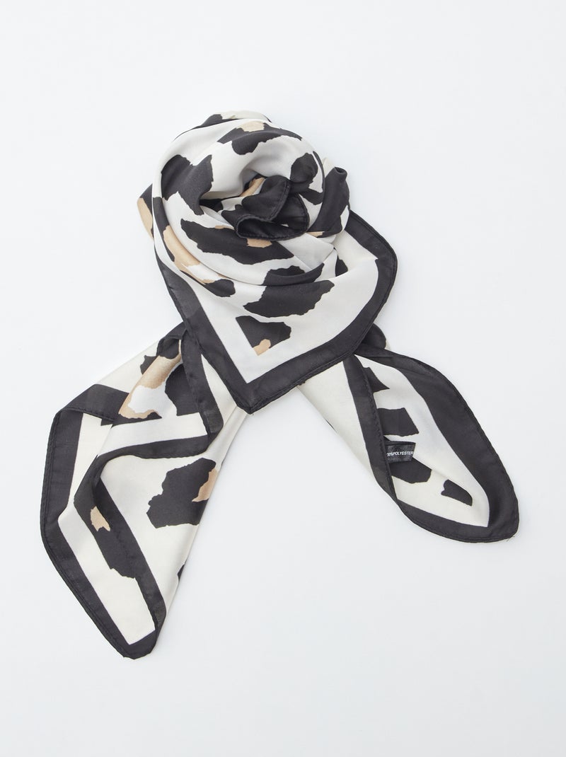 Foulard carré avec imprimé peau de bête BLANC - Kiabi