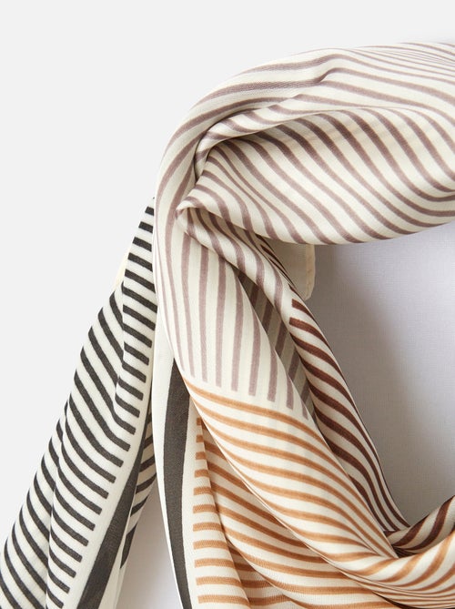 Foulard carré effet graphique - Damart - Kiabi