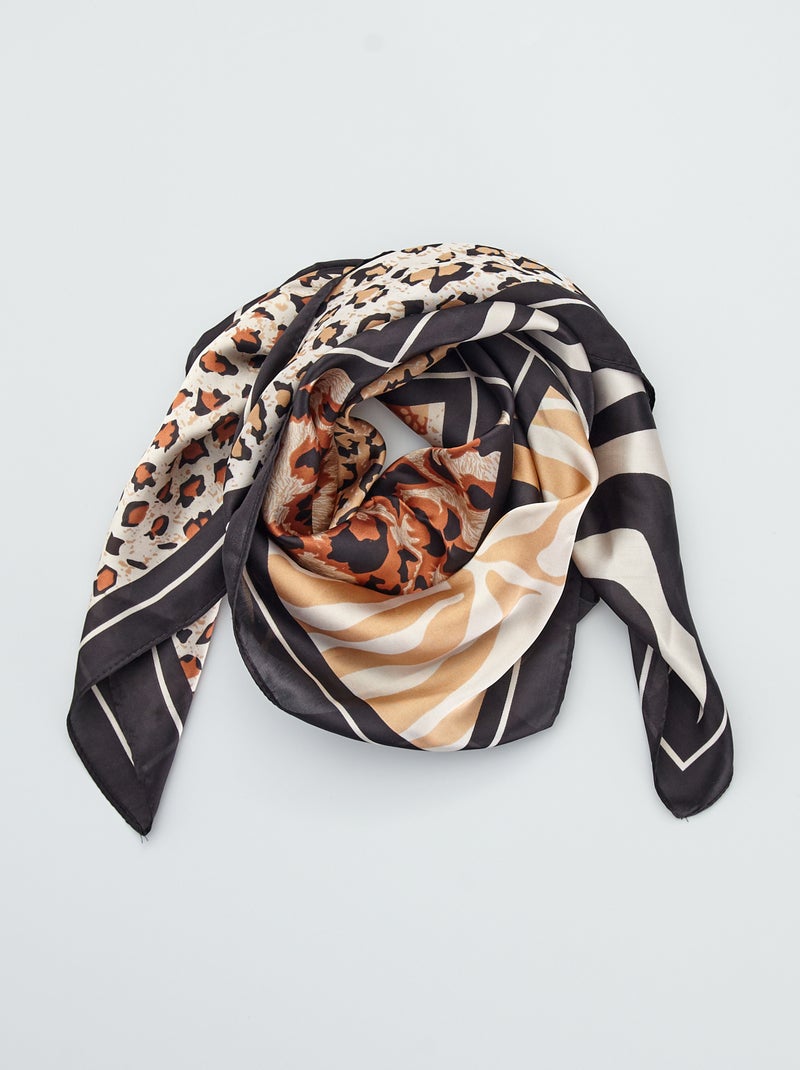 Foulard carré imprimé 'léopard' noir - Kiabi