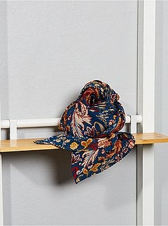 Foulard carré plissé à fleurs - Kiabi