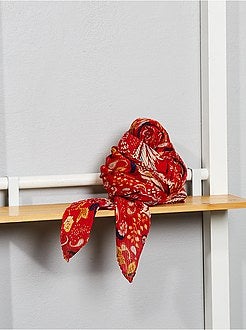 Foulard carré plissé à fleurs - Kiabi