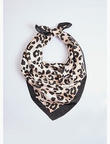 Foulard carré satin, imprimé léopard
