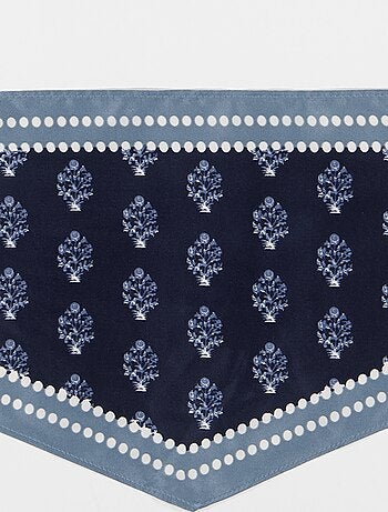 Foulard en satin fantaisie