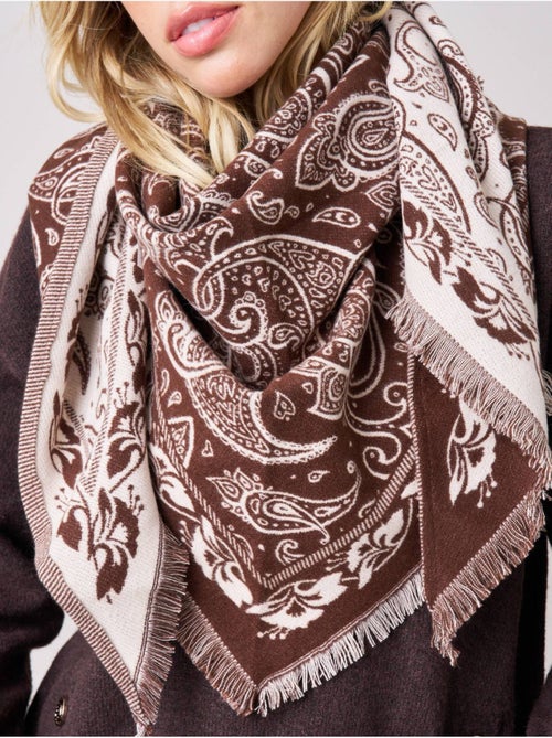 Foulard femme avec franges imprimé 'deeluxe' - Kiabi Foulard femme avec franges imprimé 'deeluxe' - Kiabi