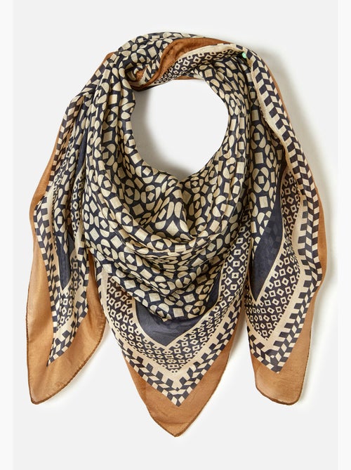 Foulard graphique pure soie - Damart - Kiabi Foulard graphique pure soie - Damart - Kiabi