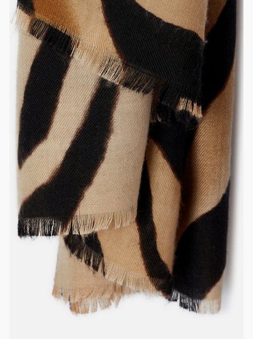 Foulard imprimé animalier - damart - Kiabi Foulard imprimé animalier - damart - Kiabi