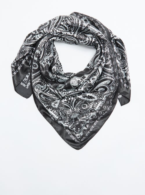 Foulard imprimé 'arabesques' - Kiabi Foulard imprimé 'arabesques' - Kiabi