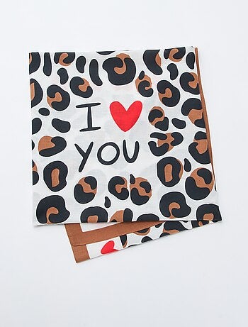 Foulard imprimé fantaisie (100x100 cm) 'Agathe Sorlet x Kiabi' - Saint-Valentin