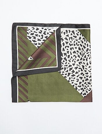 Foulard imprimé 'léopard'