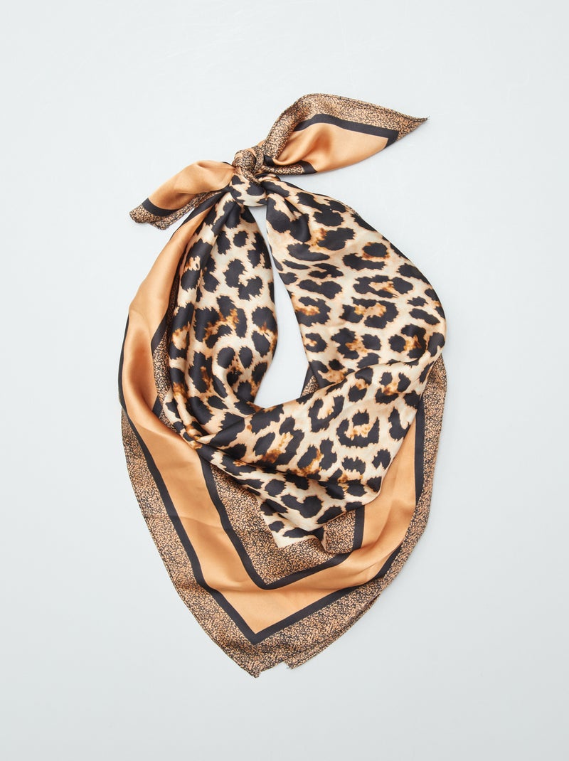 Foulard satiné 'léopard' léopard - Kiabi