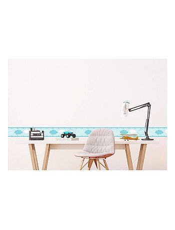 Frise auto-collante au fond bleu avec des nuages bleu