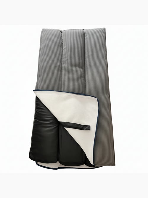 Futon déhoussable en velours côtelé BANANAIR 90x190 cm - Kiabi Futon déhoussable en velours côtelé BANANAIR 90x190 cm - Kiabi