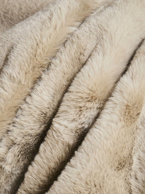 Future Home - Plaid fausse fourrure 130x180 cm - Kiabi Future Home - Plaid fausse fourrure 130x180 cm - Kiabi