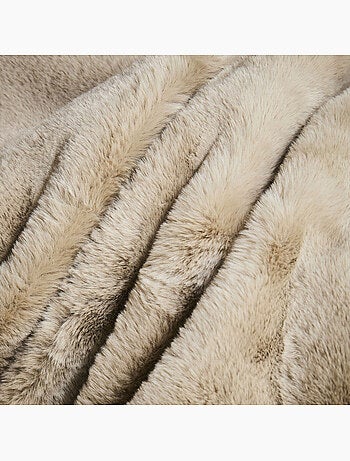 Plaid déco en fausse fourrure Oeko-Tex - 150 x 200 cm - Future Home