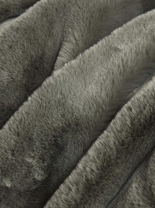Future Home - Plaid fausse fourrure 150x200 cm - Kiabi